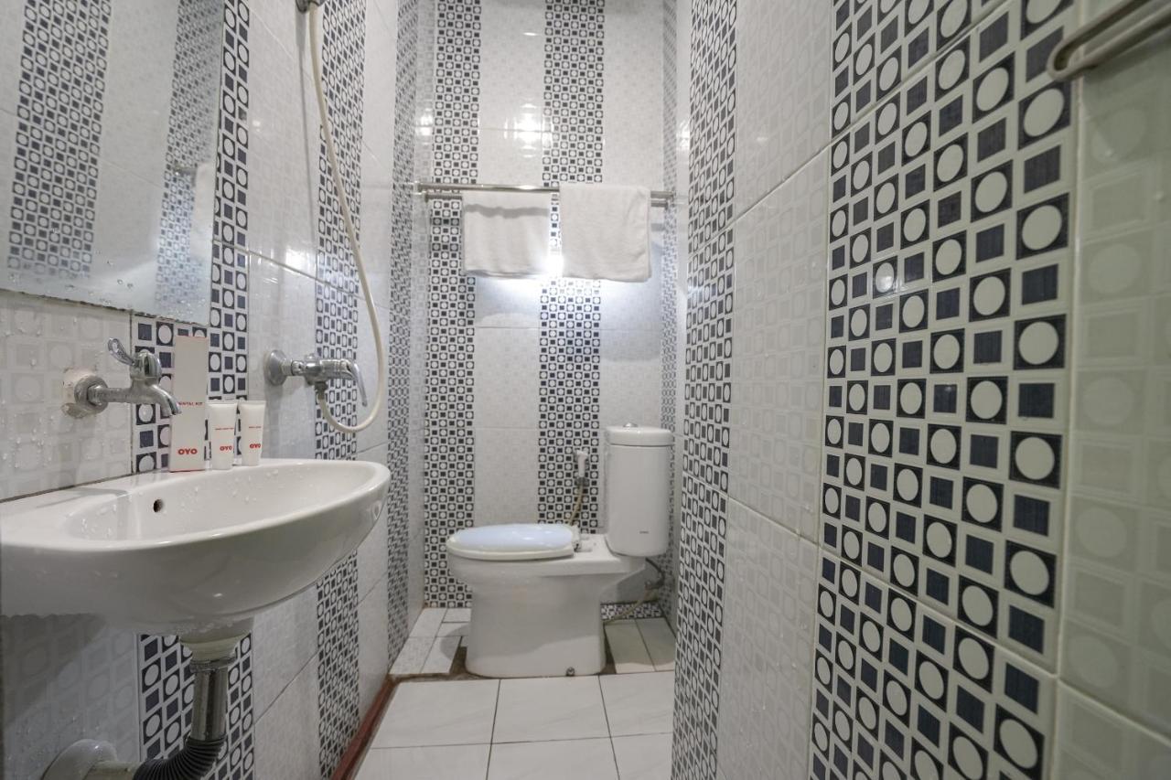 Hotel Oyo 1495 Lendosis